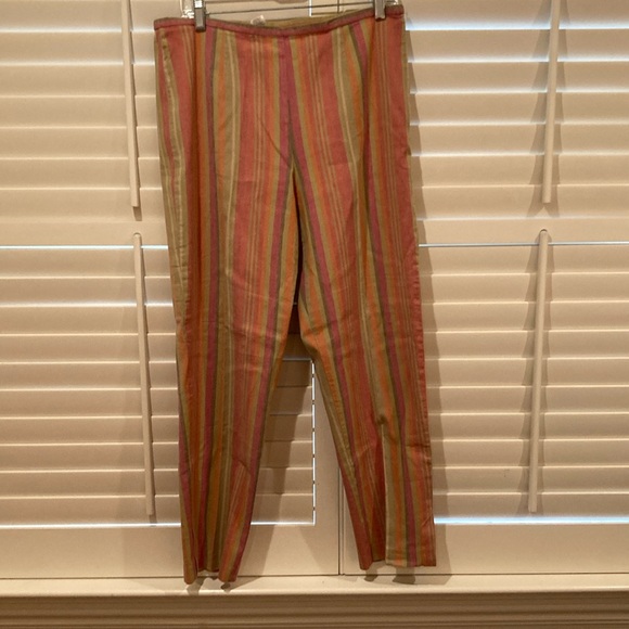 Sigrid Olsen - Picture 1 of 2